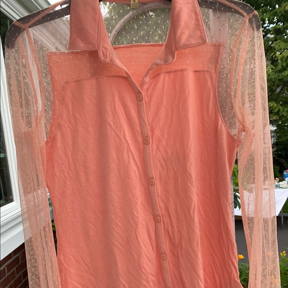 Vera Wang Princess Button Down Top (Coral, Medium)